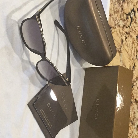 Gucci Women’s Sunglasses 3155S